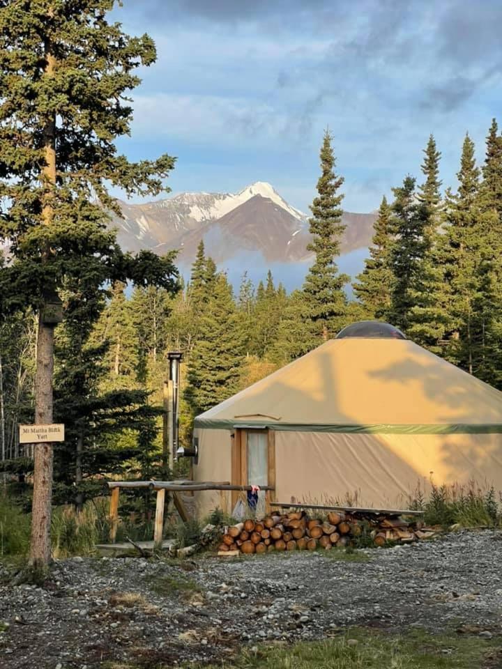 Mount Logan Ecolodge & Retreat Center هاينز جانكشن المظهر الخارجي الصورة