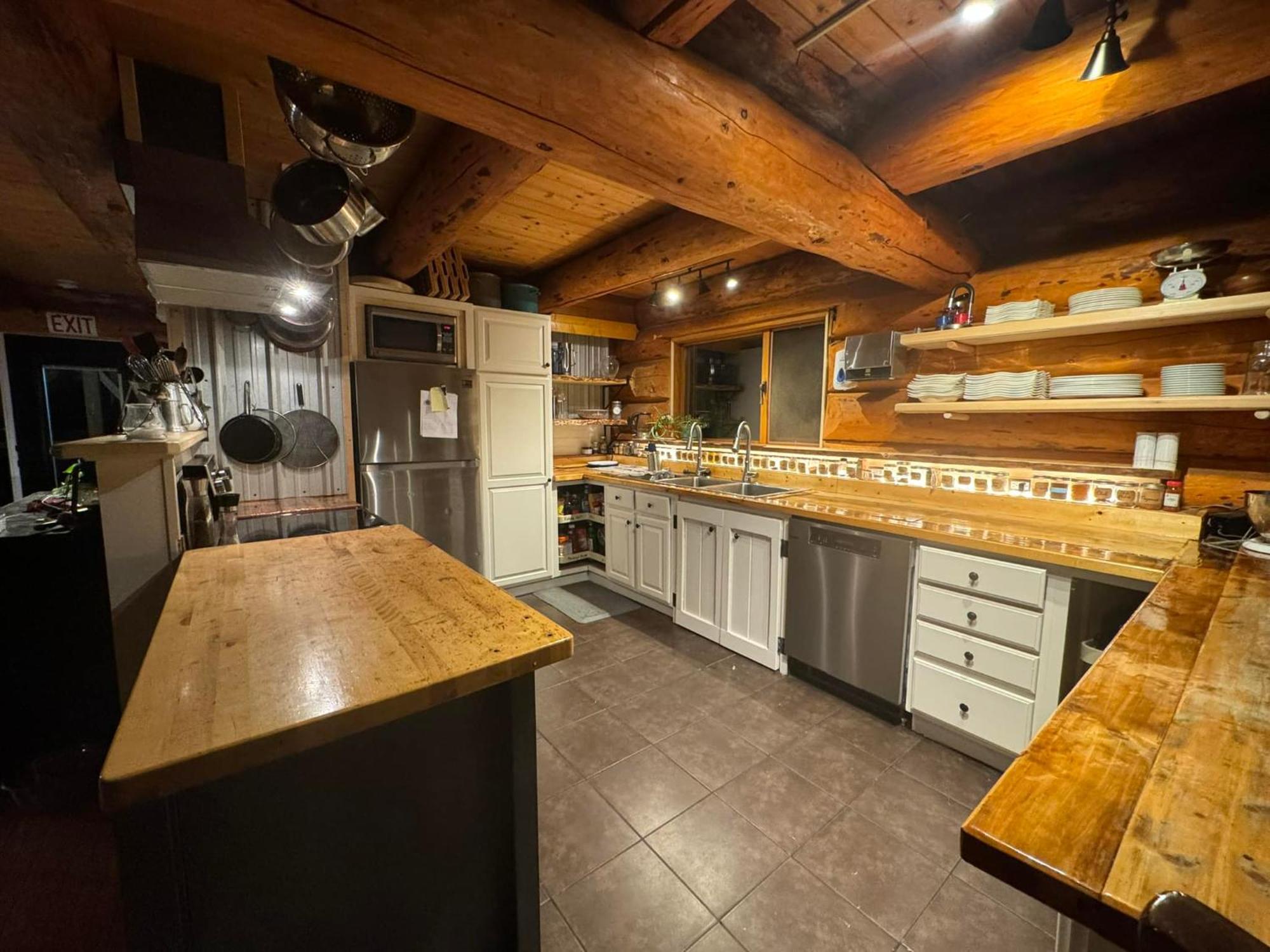 Mount Logan Ecolodge & Retreat Center هاينز جانكشن المظهر الخارجي الصورة